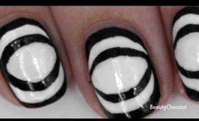 Marimekko Inspired Black And White Nail Art Design