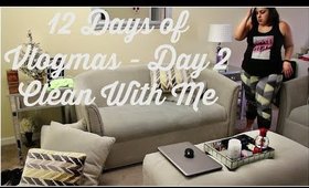 12 DAYS OF VLOGMAS | CLEAN WITH ME & CHRISTMAS PARADE | DAY 2