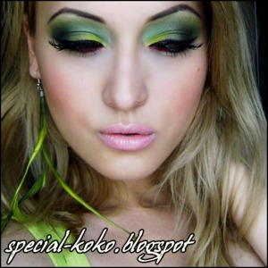 i really wana try this look its my fav color i just need to find all the right greens 