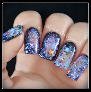 All details on the blog: http://www.thepolishedmommy.com/2014/03/galaxynails.html
