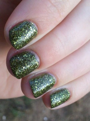 China Glaze It's Alive - Haunting Collection 2011