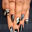 Yin Yang nails