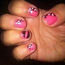Dotted Nails 