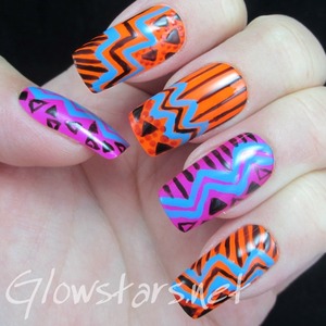 For more nail art, pics of this mani and products & method used visit http://Glowstars.net 