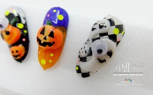 How do you do your nail art for Halloween? 
I made DIY Halloween nail art with Korean pumpkins :D Let's see them at http://saranail.blogspot.kr/2013/10/pumpkin-nail-art-for-halloween-korean.html 