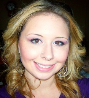 http://alittlepowder.blogspot.com/2011/12/my-look-purple-love.html