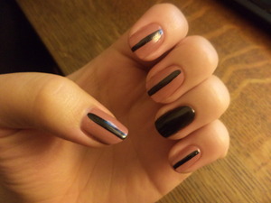 http://www.wickedlovelylacquer.blogspot.com/2012/10/nude-and-black.html