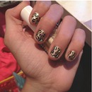 Gold Cheetah Nails