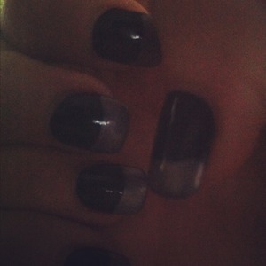 Excuse the super dark picture but here's an pic of my old nails. Got the idea from kesha's black with gold glitter tip. 