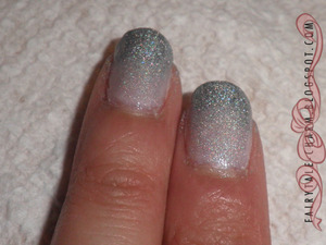 gradient nails using OPI DS Coronation and Sally Hansen Complete Salon Manicure in Shell We Dance?