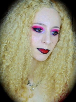 Tutorial on the Makeup from my Red & Black Ombre Lip Art video.
http://michtymaxx.blogspot.com.au/2013/10/tutorial-love-makeup-from-red-black.html