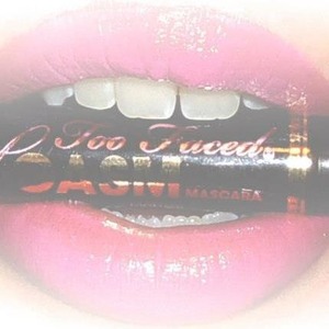 A fun pic of one of my fav. mascaras!