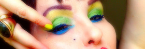 neon  brights 
 short eyelashes
 using 
 gosh eyeshadow
 and w7 neon eyepallette
 see this look on my youtube channel..http://youtu.be/OsqmdJnjgfE