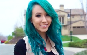 I love this hair! Thas is Anthony Padilla's ( smosh ) fiancé. But I just love this hair and she herself is just beautiful!