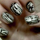 Crackle  nails