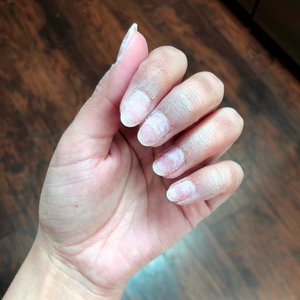 The DIY Guide to Removing Gel, Dip and Acrylic Nails—Without Damage |  Beautylish