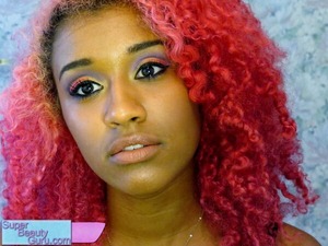 Sunset Makeup (with video and tutorial on my blog) and curly red hair :D 

http://superbeautyguru.com/summer-sunset-makeup-tutorial-how-to-wear-colorful-eye-makeup

 #makeup #sunset #colorful #eyes #hair #red #scene #beauty
