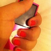 red nails