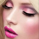   Pink makeup Look