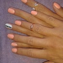 light orange nails..
bb summer:(
