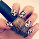 leopard-print nails