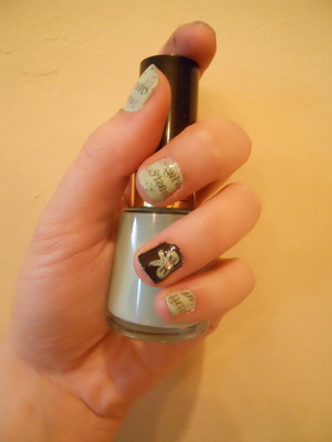 newspaper nails with bows