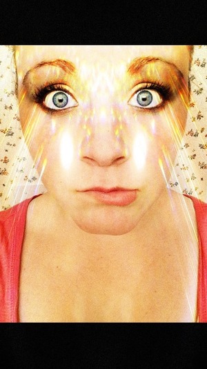 Yes it's clearly edited, but it just shows the sparkle in the eyeshadows and semi distracts you from my incredibly awkward face.