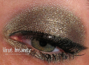 Virus Insanity eyeshadow, Espresso.

www.virusinsanity.com