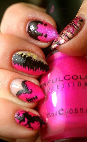 Another shot of this Halloween inspired mani.