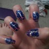 Crackle nail polish