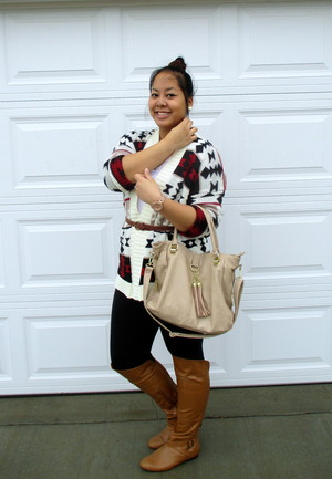 My very first outfit post on my blog. :)
http://simplyelegantbysammie.blogspot.com