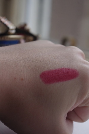 In Search of the Perfect Red Lips chanel rouge allure velvet 38 La  Fascinante review  notamakeupaddict