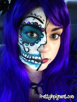 This is the look I wore for Halloween this year and to welcome the Dia De Los Muertos Holiday!
