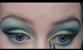 Seafoam Makeup