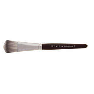 BECCA Cosmetics Foundation Brush #18