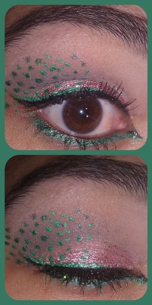 Add loose glitter to your eyeshadow to make your eyes sparkle like gems! 