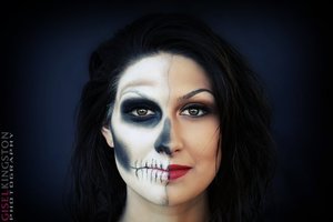 fun photoshoot(: makeup by me