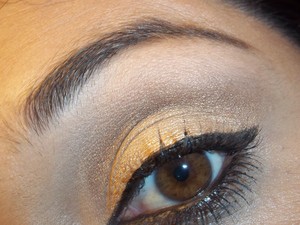 Found a picture of Kim Kardatian with this Natural Eye Look I will be Posting a Video on my youtube chanel soon.
