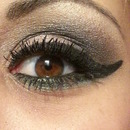 Colorful Smoky Eye & winged eyeliner