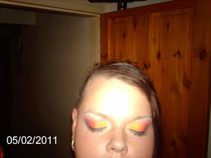 tropical inspired make up look x