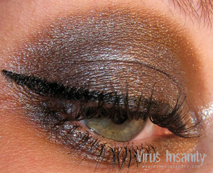 Virus Insanity eyeshadow, Devour.

www.virusinsanity.com