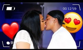 FREAKY NO HANDS KISSING CHALLENGE