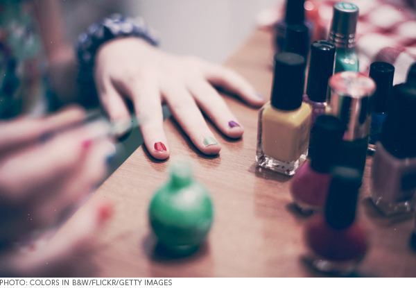 The DIY Guide to Removing Gel, Dip and Acrylic Nails—Without Damage