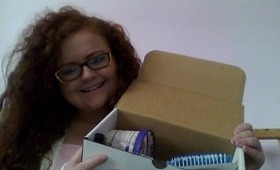 Influenster Holiday 2012 VoxBox! Unboxing