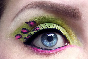 #pretty#pink#green#lepard#eyes