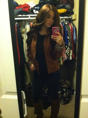Ootn excuse the messy closet #bighair