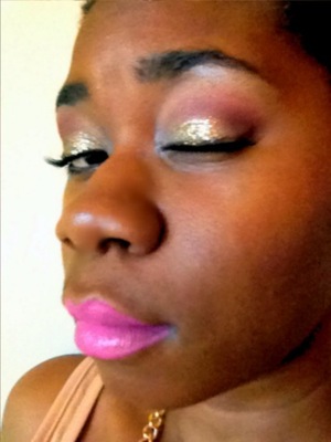 Playing with my nude 'tude palette made me bust out the gold glitter and fuchsia 