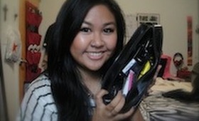 What's In My Makeup Travel Bag?