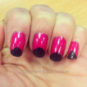 Pink and black glitter triangle manicure 
