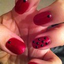 Red nails& black jems